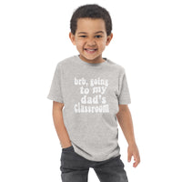 dad's class (white text) kiddo tee